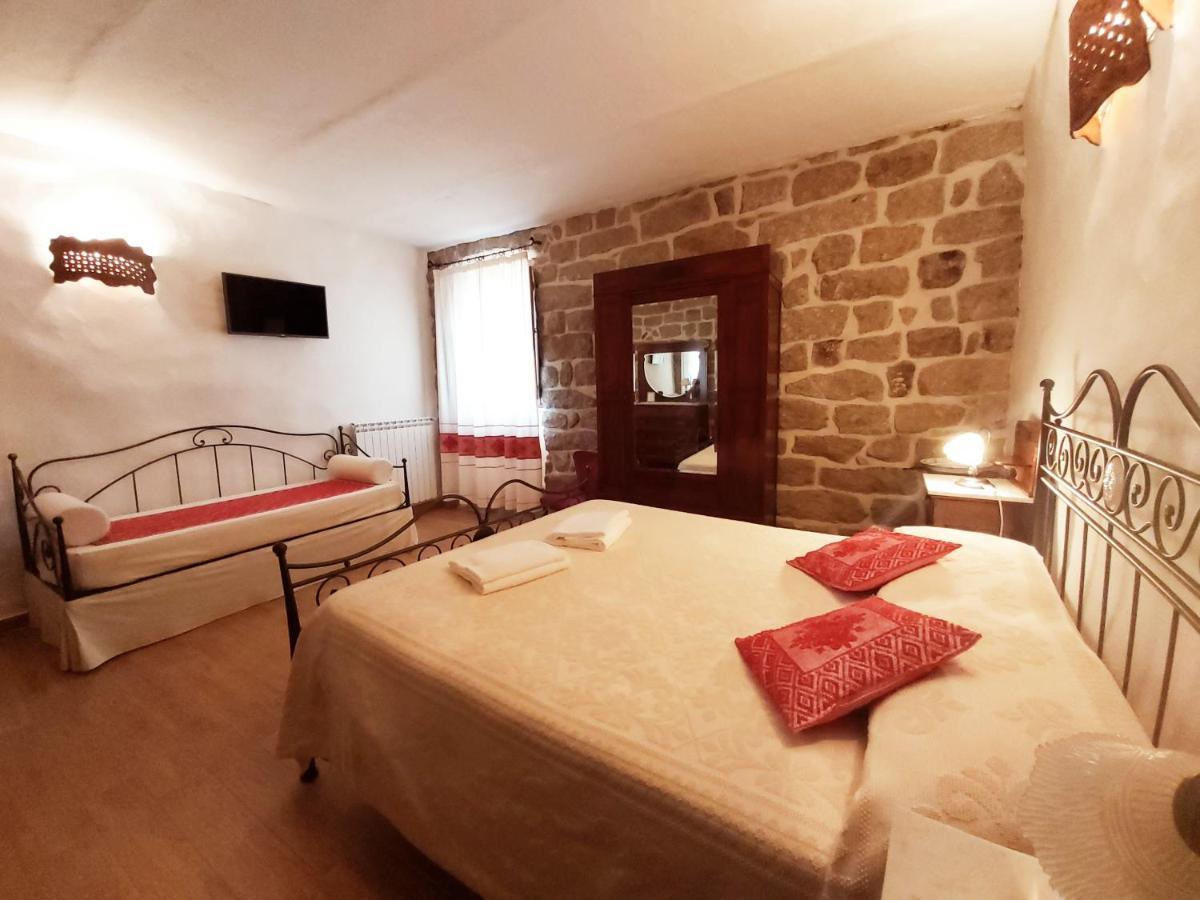 Al Vecchio Corso B&B Tempio Pausania Exterior photo